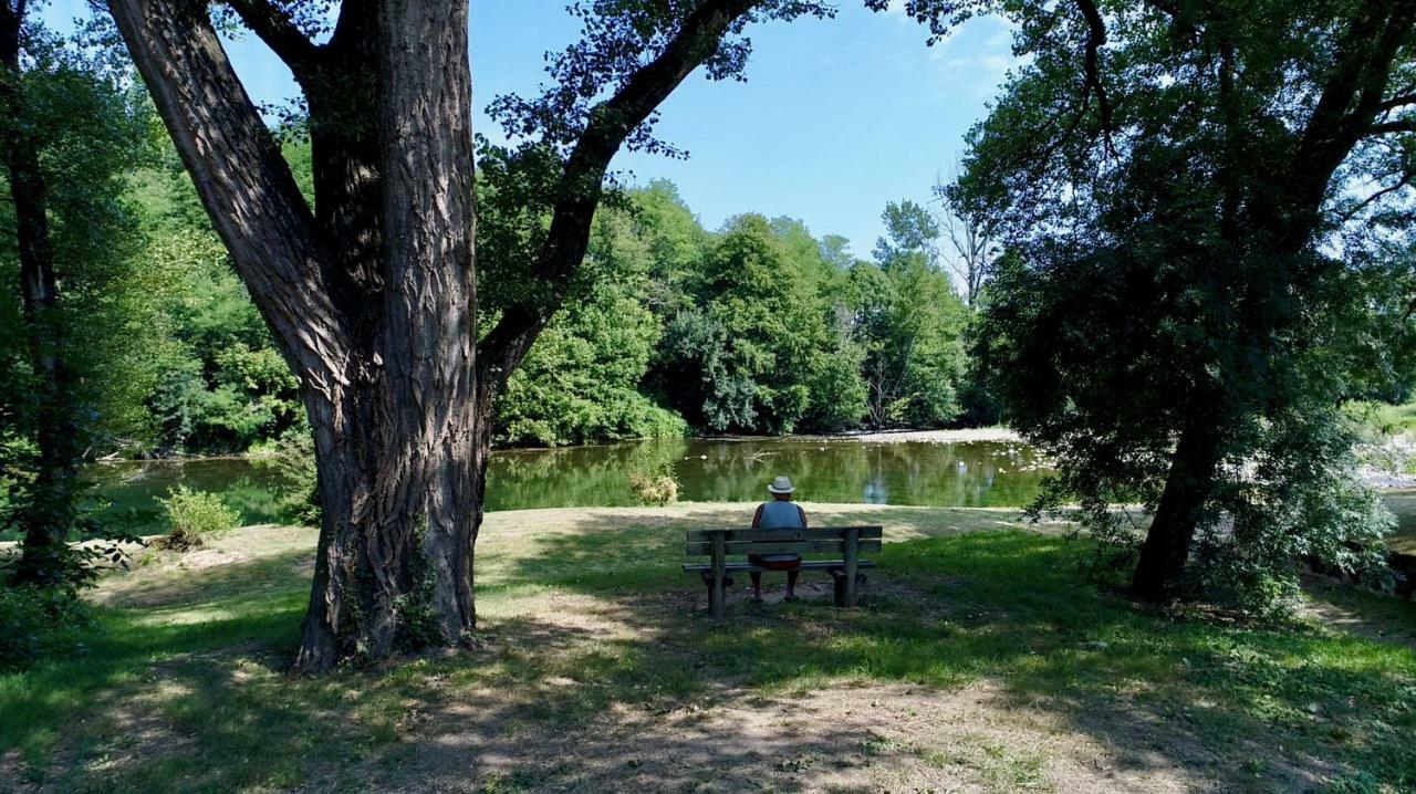 Camping Le Chassezac Sampzon Esterno foto